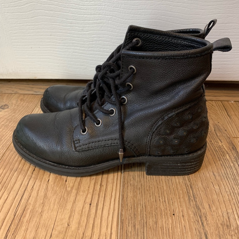 Sam Edelman black leather moto booties size 6